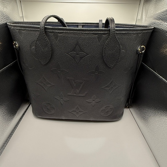 Louis Vuitton Black Embossed Monogram Leather Tote with Zip Pouch - Picture 2 of 6